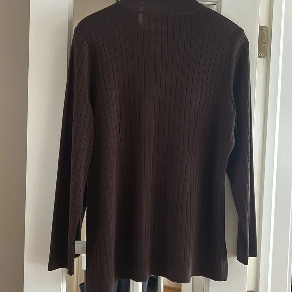 Women’s Misook Brown Button up Sweater Size M - Picture 2 of 6